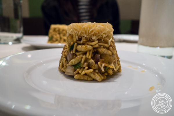 贾尔穆里 at Haldi,印度中国体育网直播在咖喱山,纽约,纽约