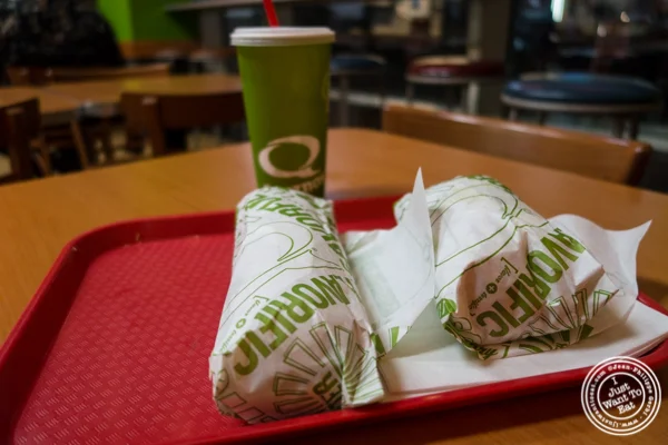在NYC,NEC的Quiznos Subs的Hoagies