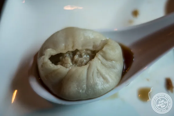 在纽约纽约的Bao的汤中国体育网直播