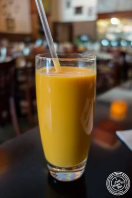 在泽西市的Raaz的Mango Lassi,NJ