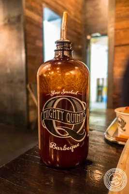 在Mighty Quinn在纽约纽约州纽约的BBQ烧烤酱