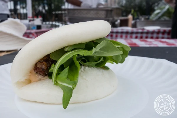 Bingley在威廉斯堡,布鲁克林威廉姆斯堡的伟大大培根野餐的Bacon Marmelade Buns