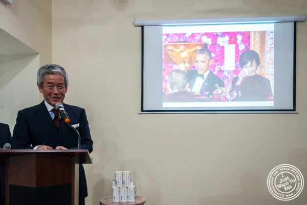 苏凯先生很自豪地看到他在白宫享用了他的缘故