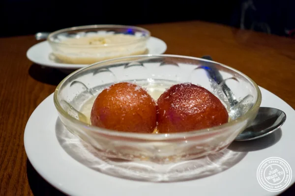 Gulab Jamun在Lala Sahab在纽约,纽约