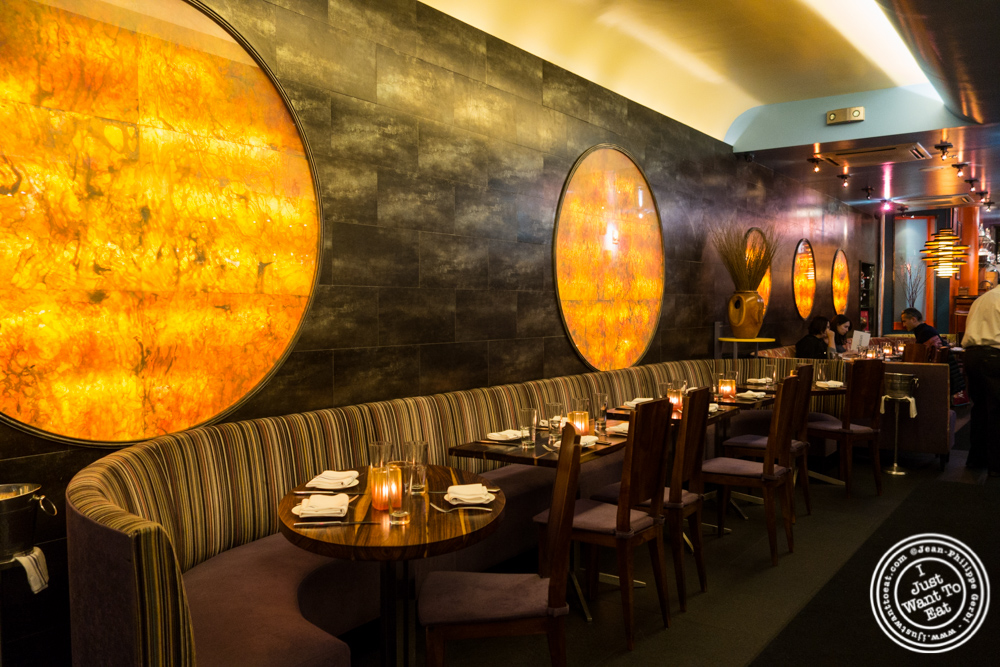 Bustan.的餐厅在纽约市上西侧旁边
