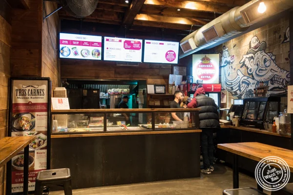 在纽约纽约的Tres Carnes餐厅