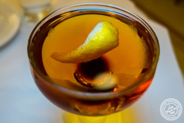 Vieux Carre Cocktail在La Gamelle,东村,纽约市