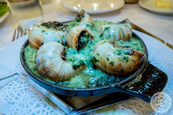 纽约东村的La Gamelle的Escargots