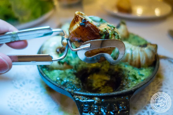 纽约东村的La Gamelle的Escargots