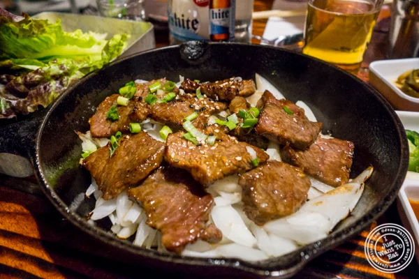 腌制牛肉在Sik Gaek在Woodside,皇后