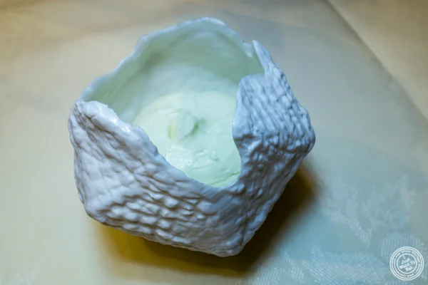 在纽约纽约州纽约加布里埃尔Kreuther鞭打了Fromage Blanc