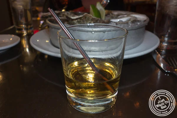 纽约州塔利亚(Thalia)的尊尼获加(Johnnie Walker)白金威士忌