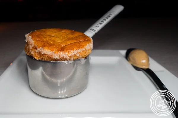 在纽约L'Appart的Praline Souffle