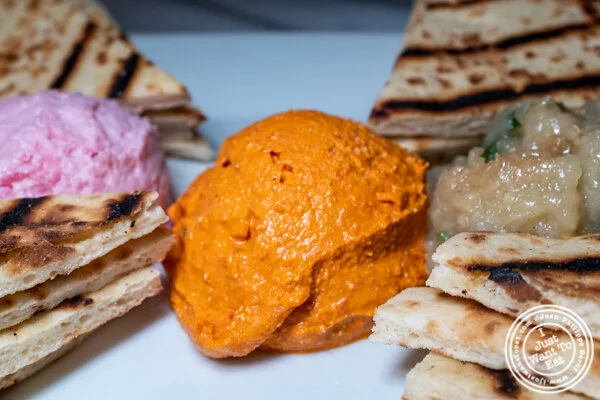 Hipiti at Ammos Estiatorio in 纽约市, NY
