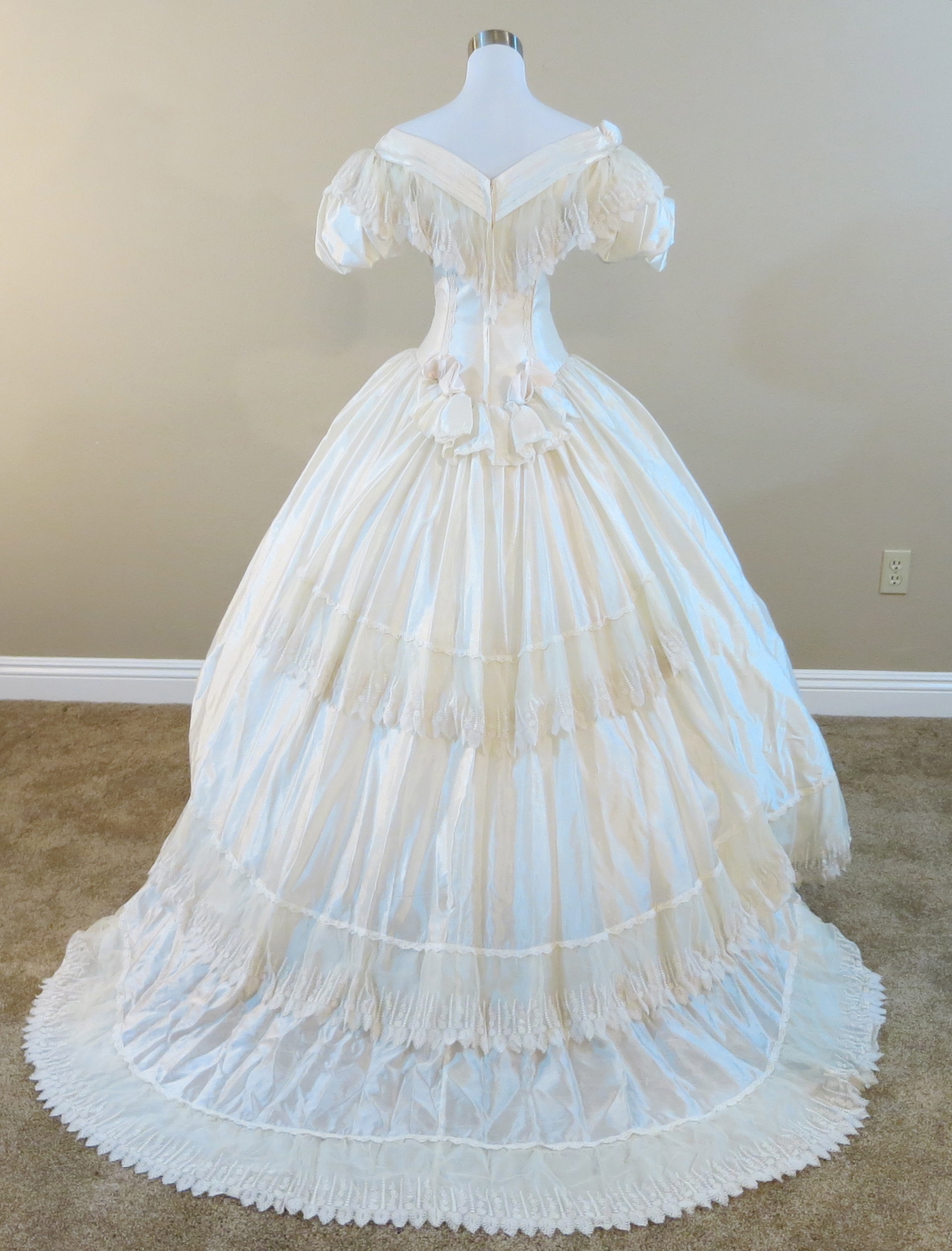 Vintage Ronald Joyce Wedding Gown Waist 24 25 Civil War
