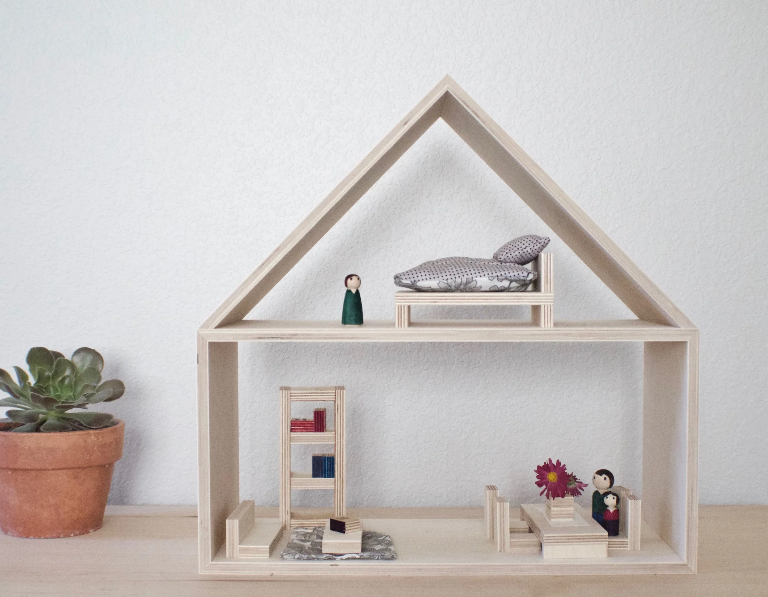 simple dollhouse