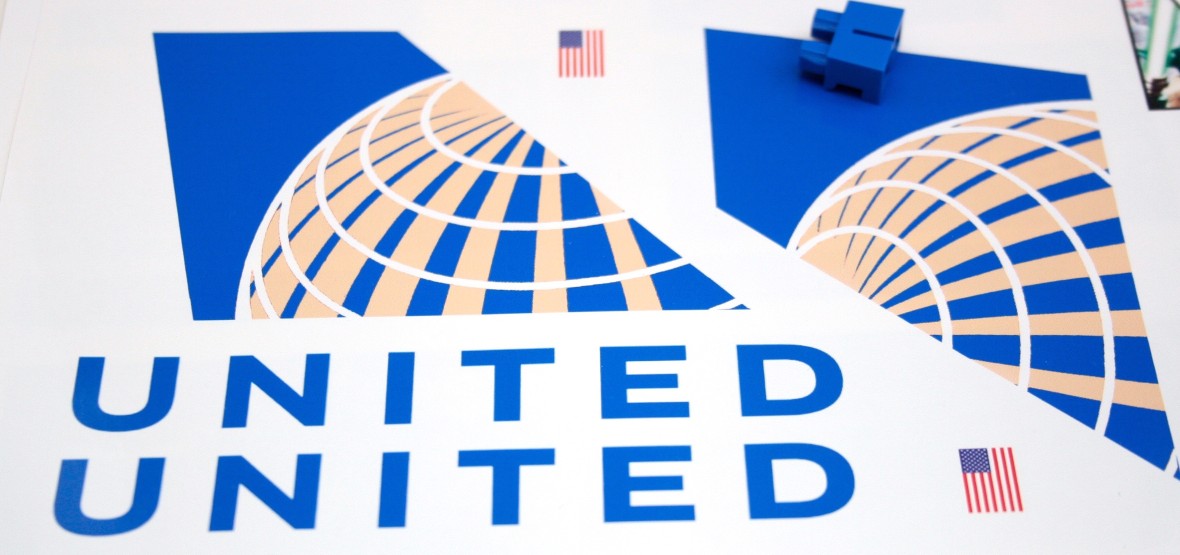 united airlines lego set