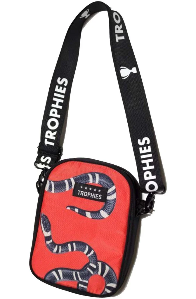 trophies shoulder bag