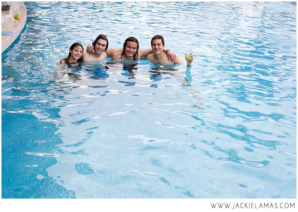 G-F__0116_jackielamas.jpg