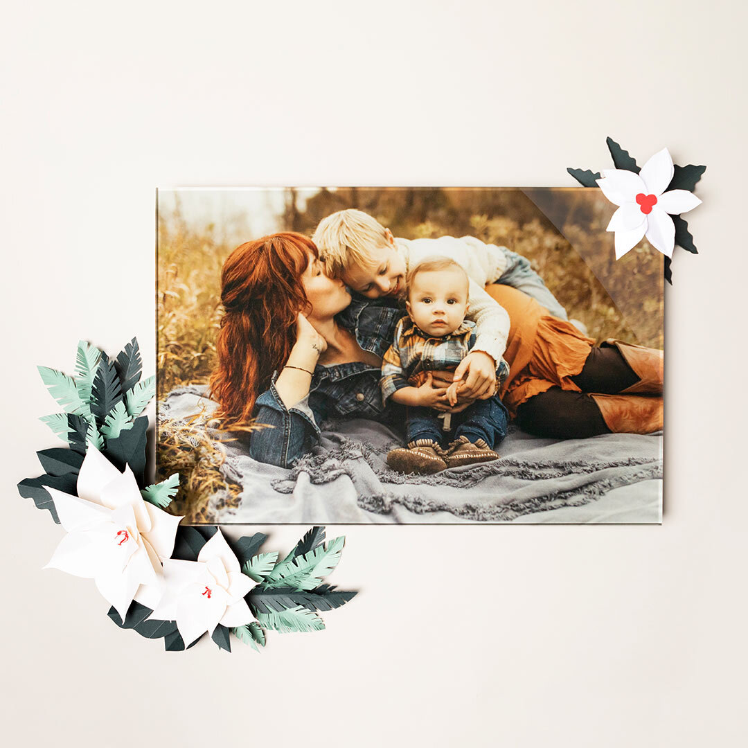 sm_HolidayAcrylicPrints_02.jpg