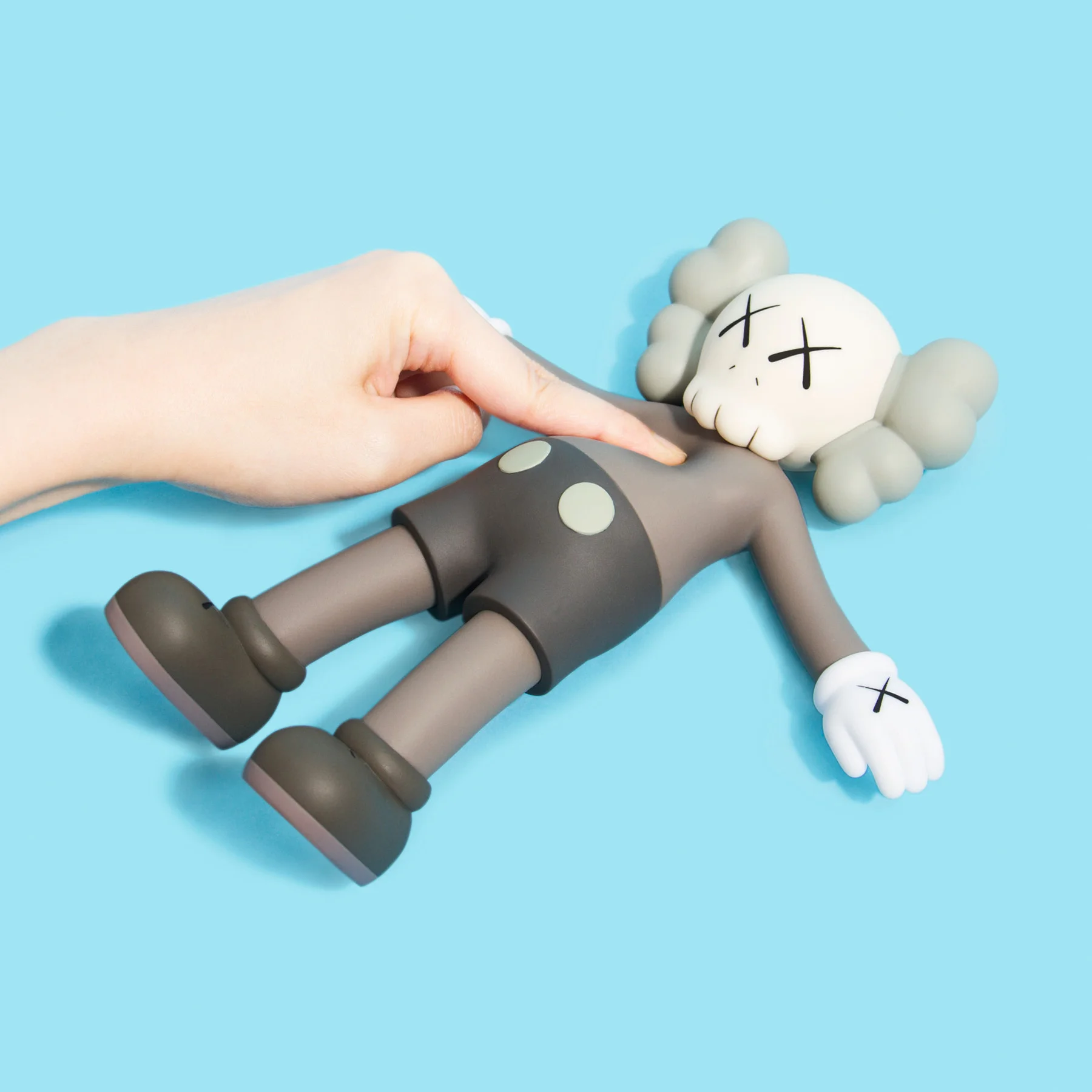 HOLIDAY KOREA COMPANION Collection Towel Korea Limited KAWS