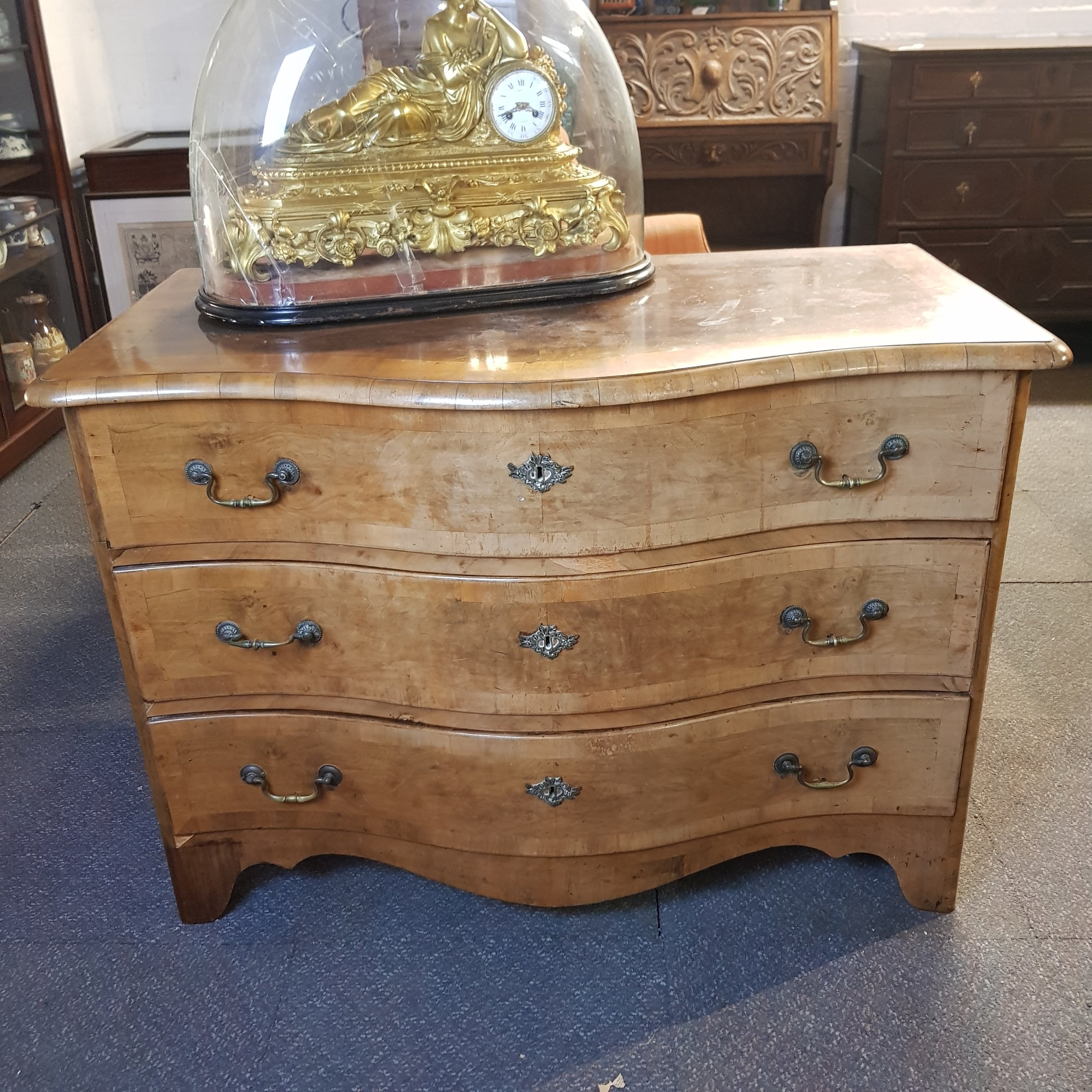 Antique Continental Serpentine Walnut Chest Of Drawers C 1800