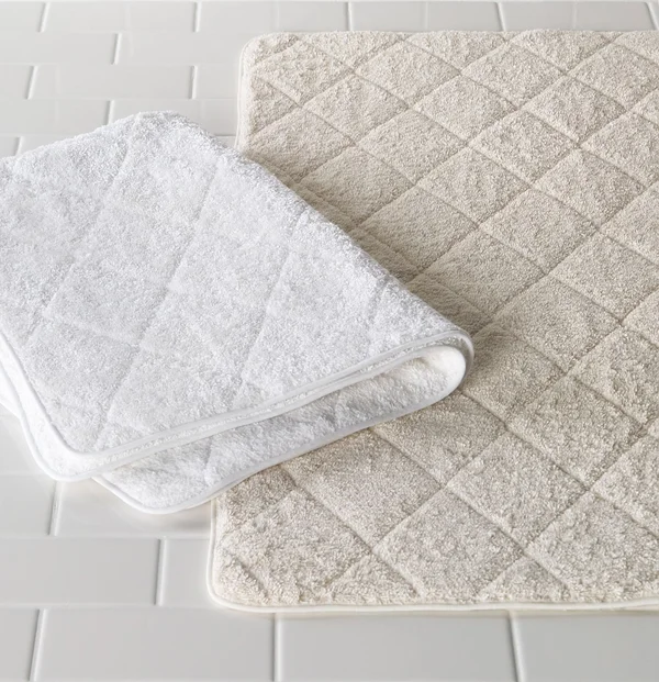 Cairo Quilted Bath Rug Hildreth S Home Goods Cairo Quilted Bath Rug Hildreth S