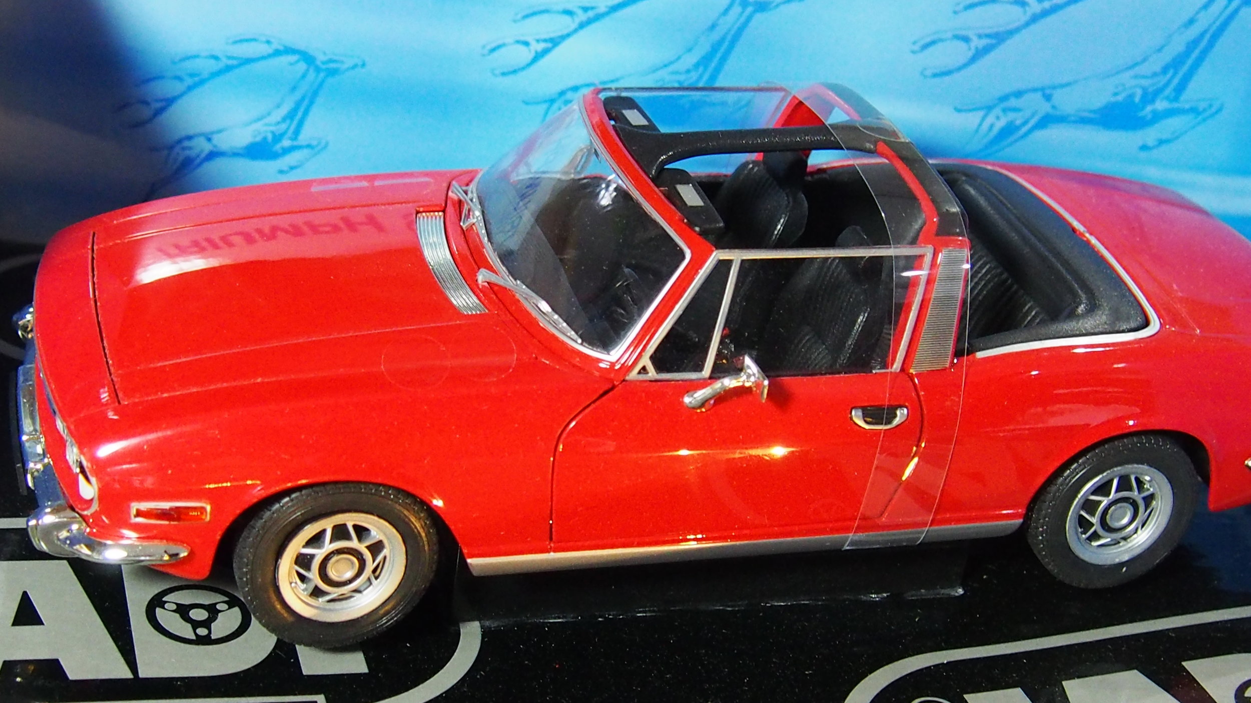 1974 Triumph Stag by revell 1:18 scale — CS-DIECAST-TUNING