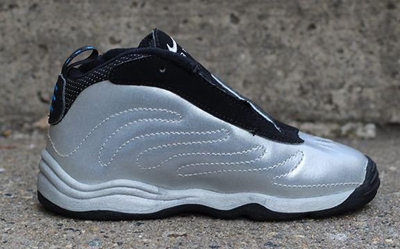nike air foamposite max Zilver