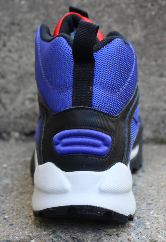 Chile Red DS ACG Nike Wildedge Mid LE Concord