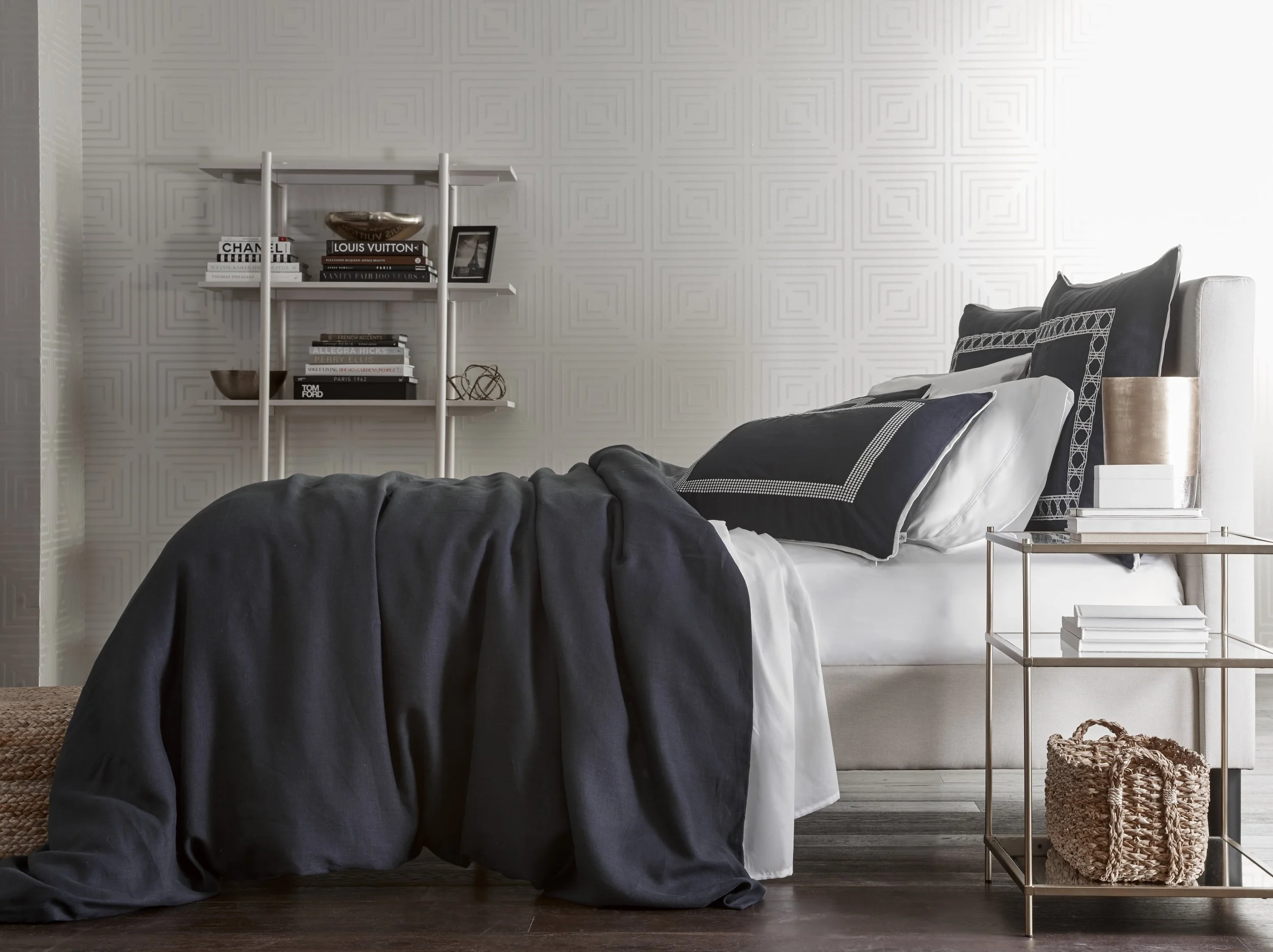 Washed Navy Belgium Linen Duvet County Road