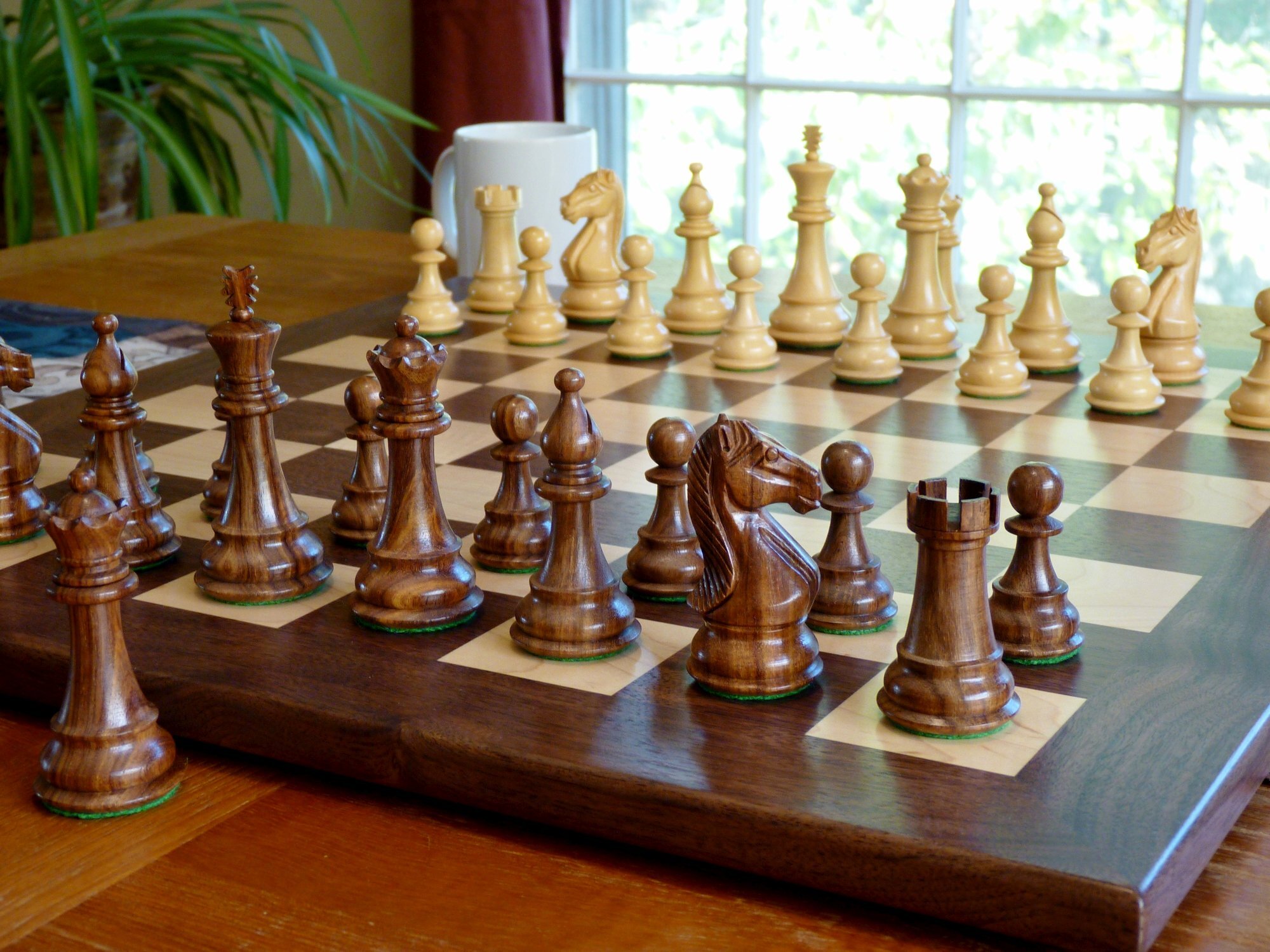 Wooden Chess Set Draughts Pieces Handcrafted Wood Large 9cm King Reusable Bag 