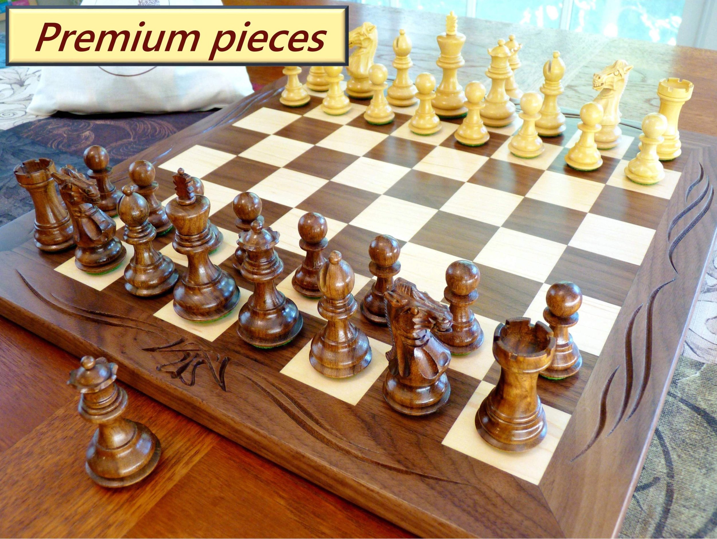 Premium Photo  A chess game with a chess set and a chess piece on it.