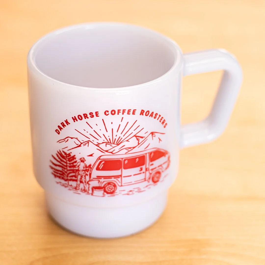 ヴィンテージ　ミルク　グラス　ボトル　milk glass Vintage Milk Glass | Surfing Goat Dairy Maui