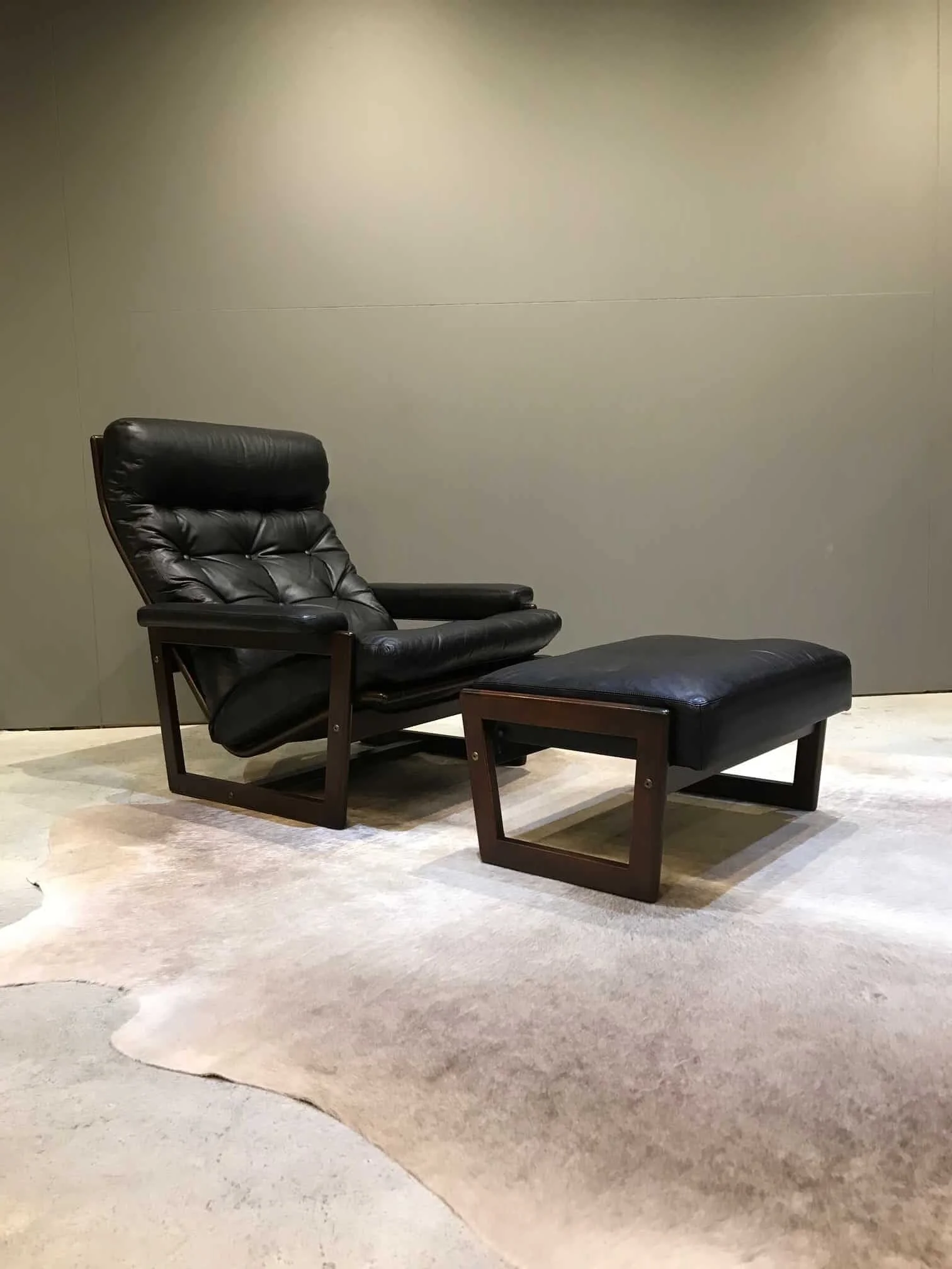 Danish Lounge Chair And Ottoman Mid Century Furniture Melbourne