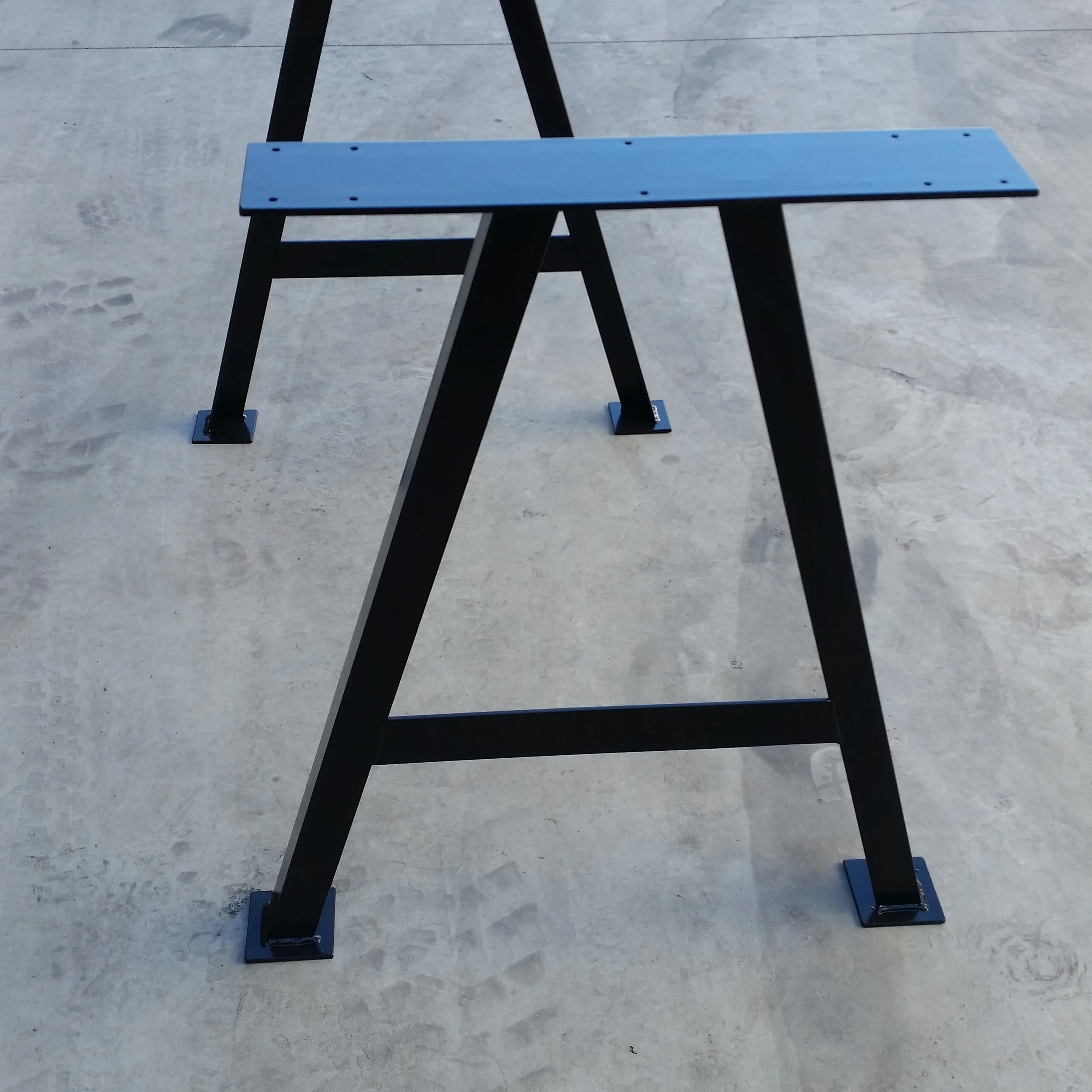 steel hairpin legs