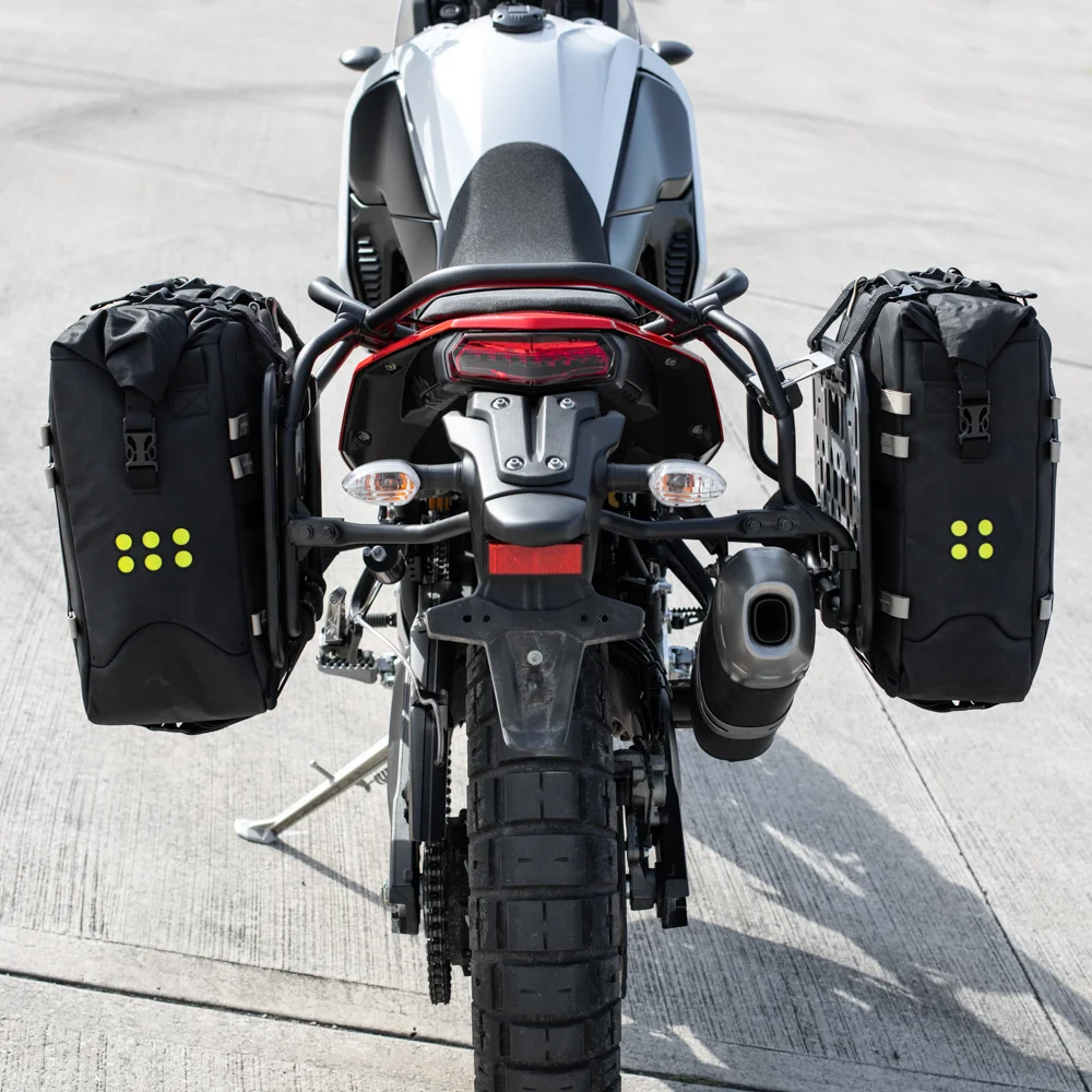 yamaha luggage