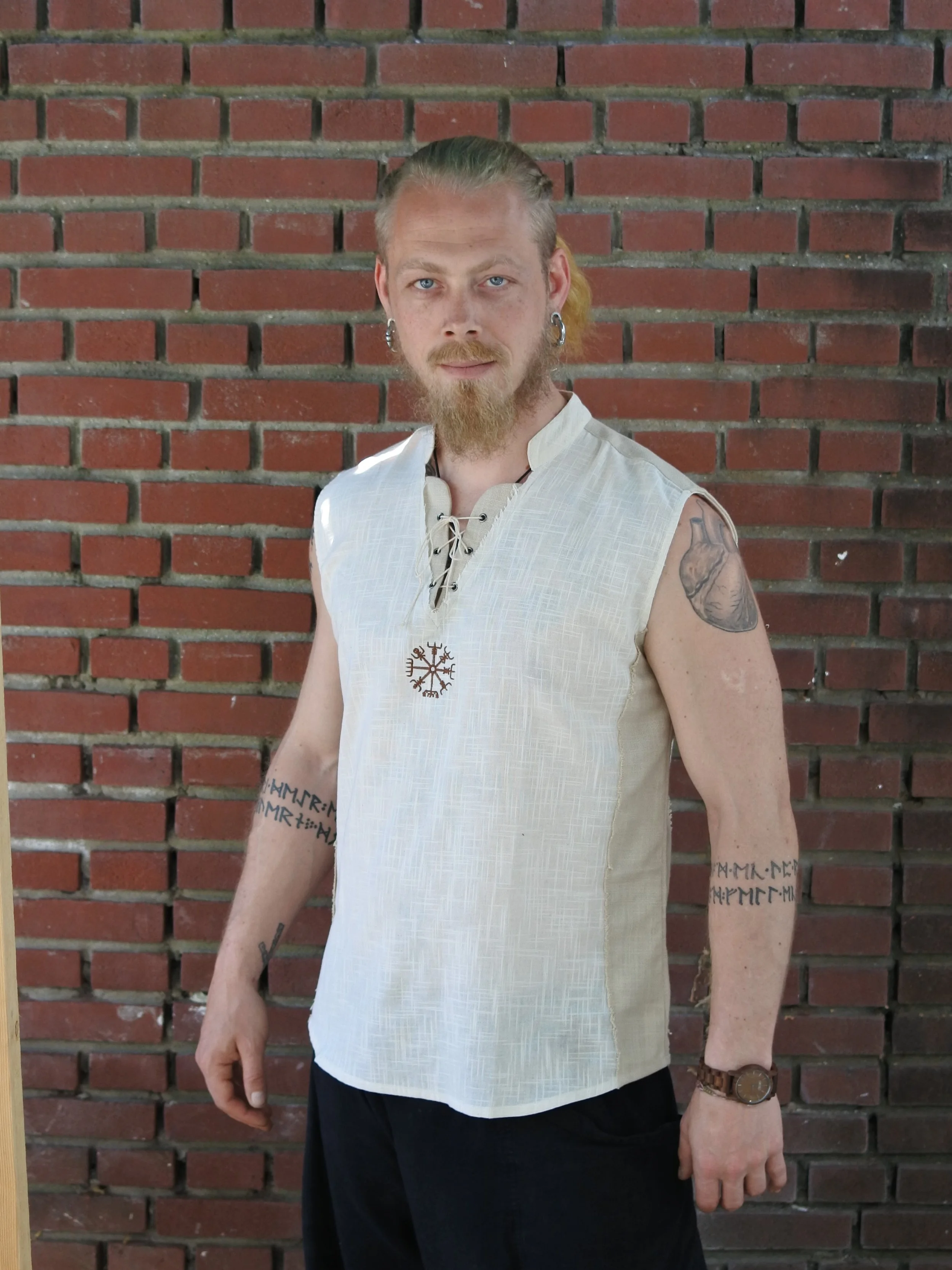 Sleeveless Viking Style Shirt — Free 