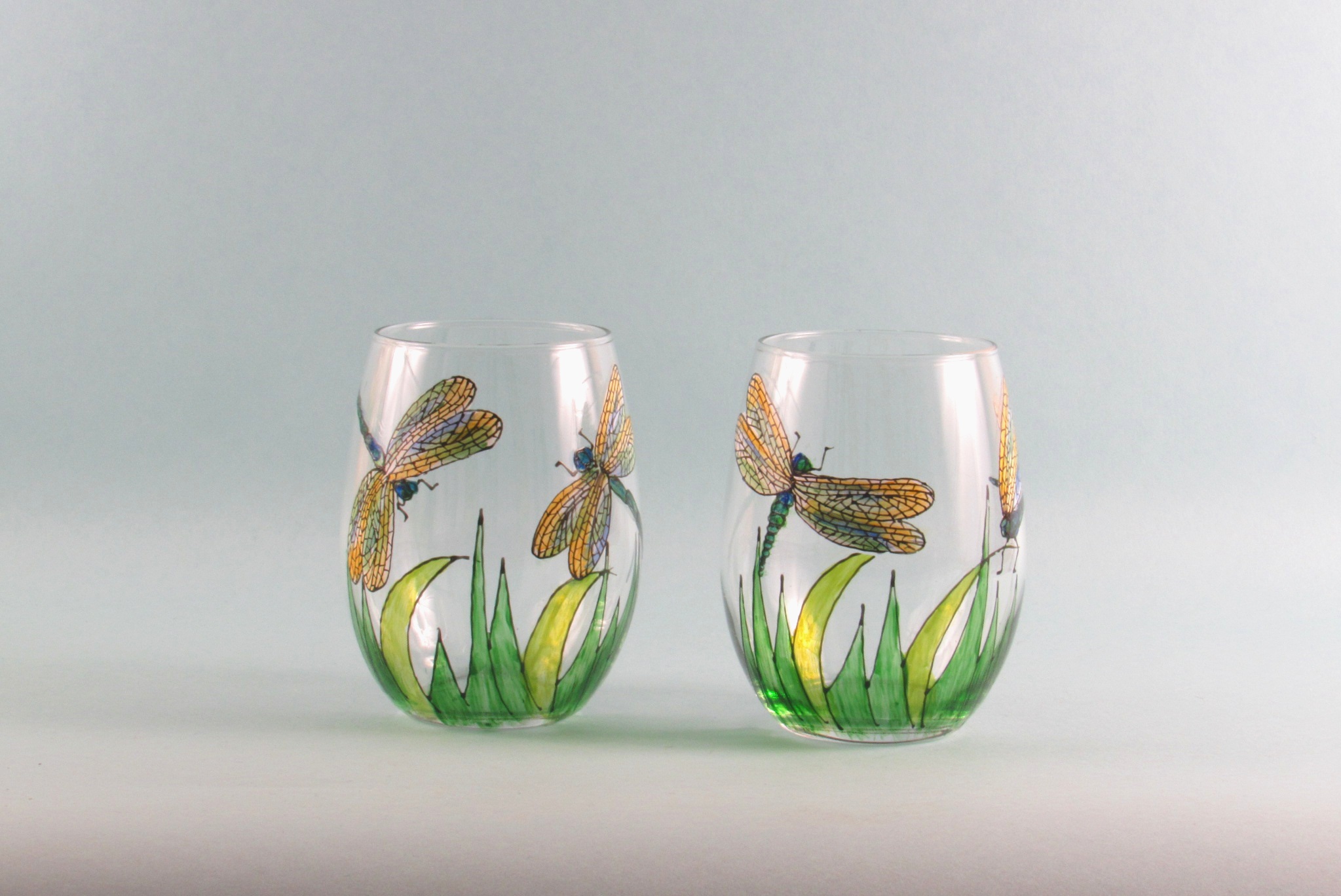 Details about   Dragonfly wine Tumblers set of 2 Frogs Hand painted wine glasses stemless Gift 