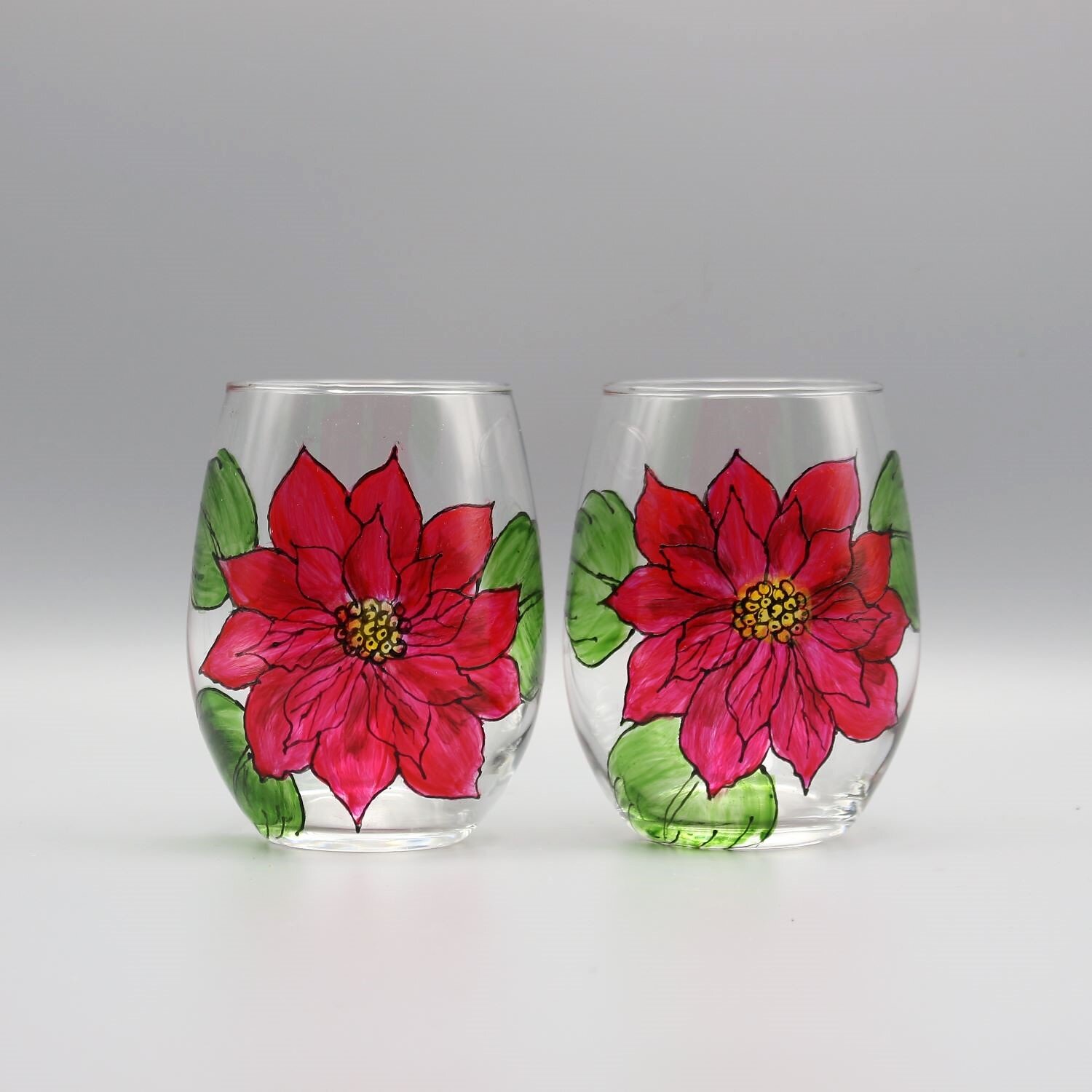 Poinsettia Flower Painted Wine Glass  Christmas Painted Wine Glasses –  Jersey Art Glass