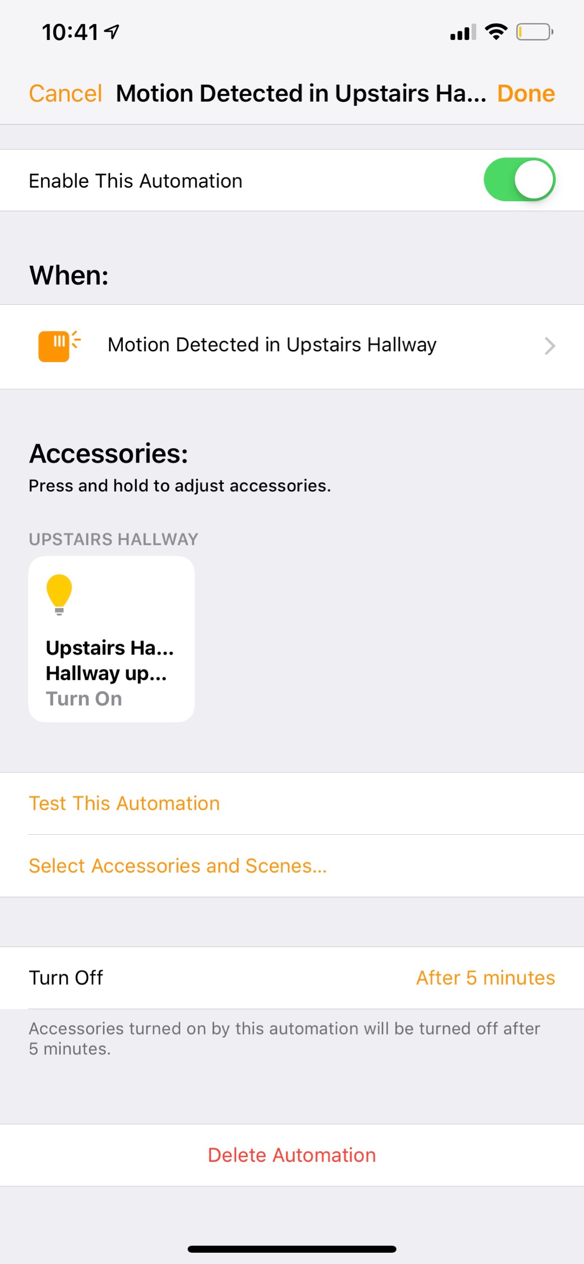 在Apple Home中,每当在楼上触发前夕传感器时,我就可以进行自动操作以打开楼上的灯光。