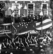 1861-0222-lincoln-independence-hall.jpg