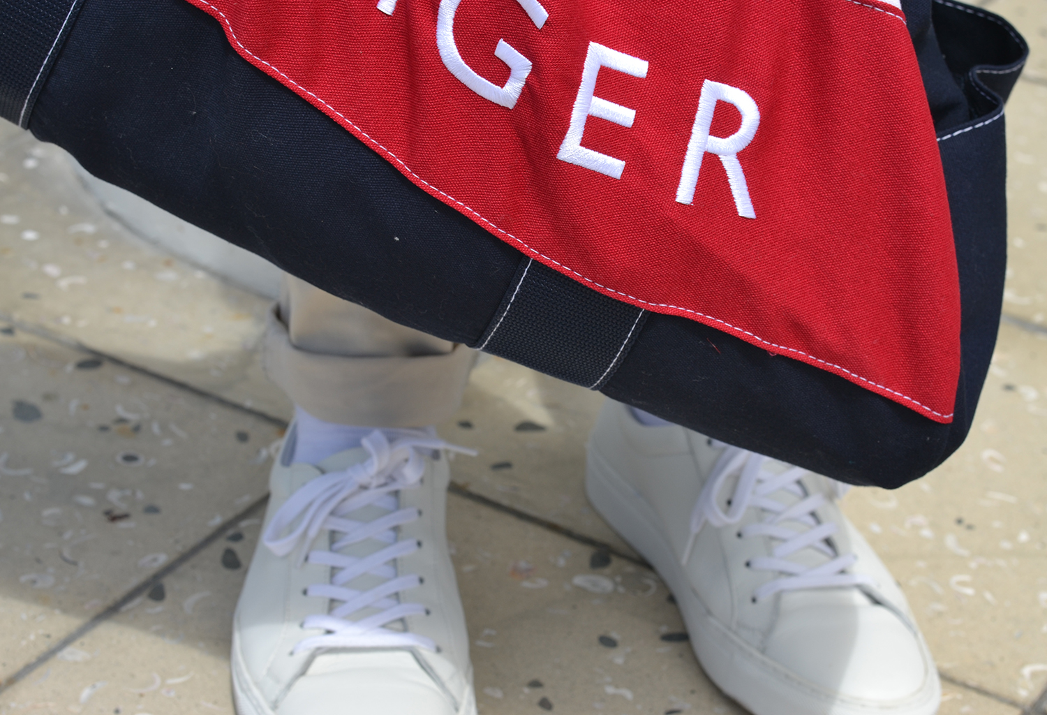 Tommy-Hilfiger-duffle-jaheb-barnett.jpg穿的