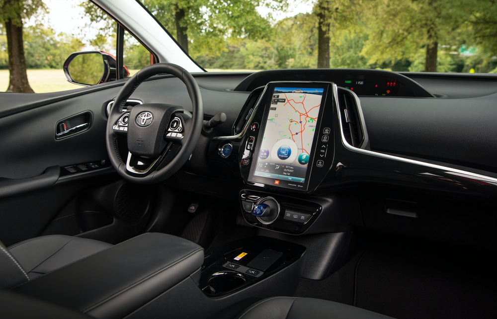 Prius-Prime-interior.png
