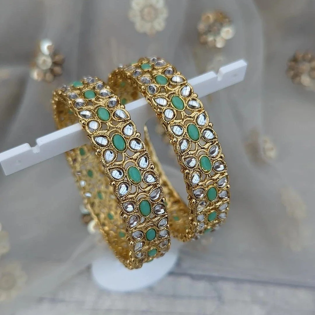 Artificial jewellery bangles discount