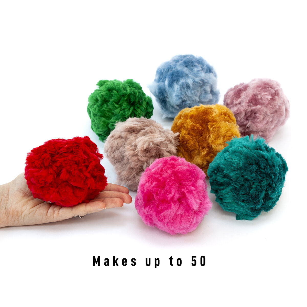 Make up to 50 Pom Poms (approx. 8cm wide) KIT mammoth