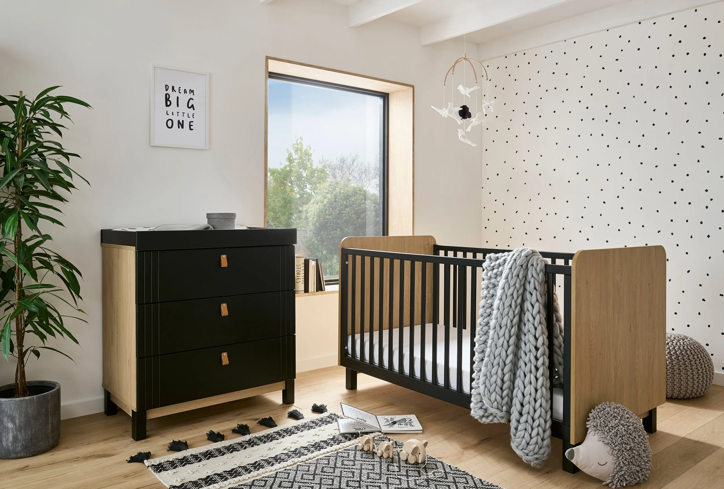 Two piece top nursery furniture set