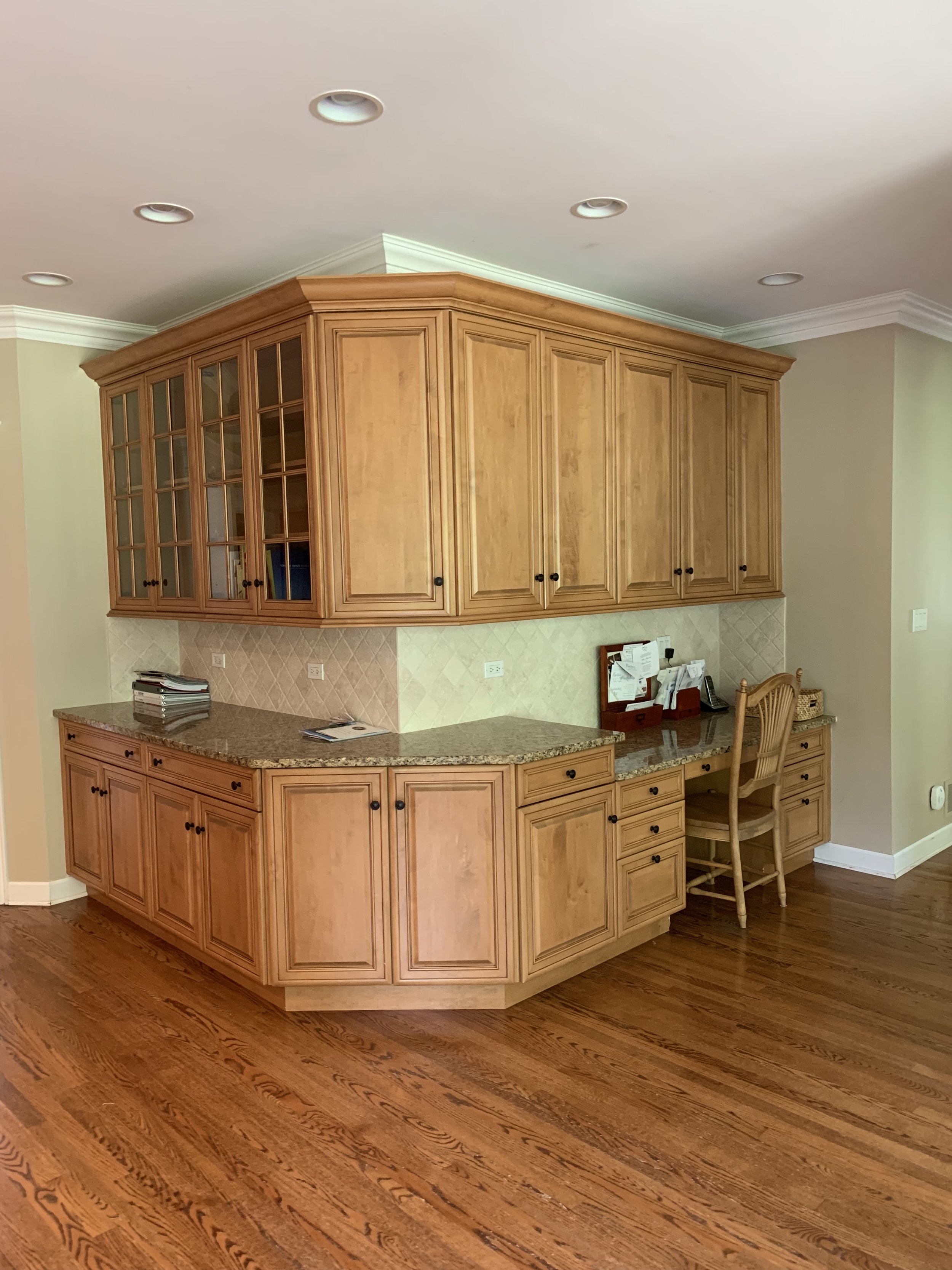 Flash Sale Gorg Huge Custom Brookhaven Wood Complete Kitchen