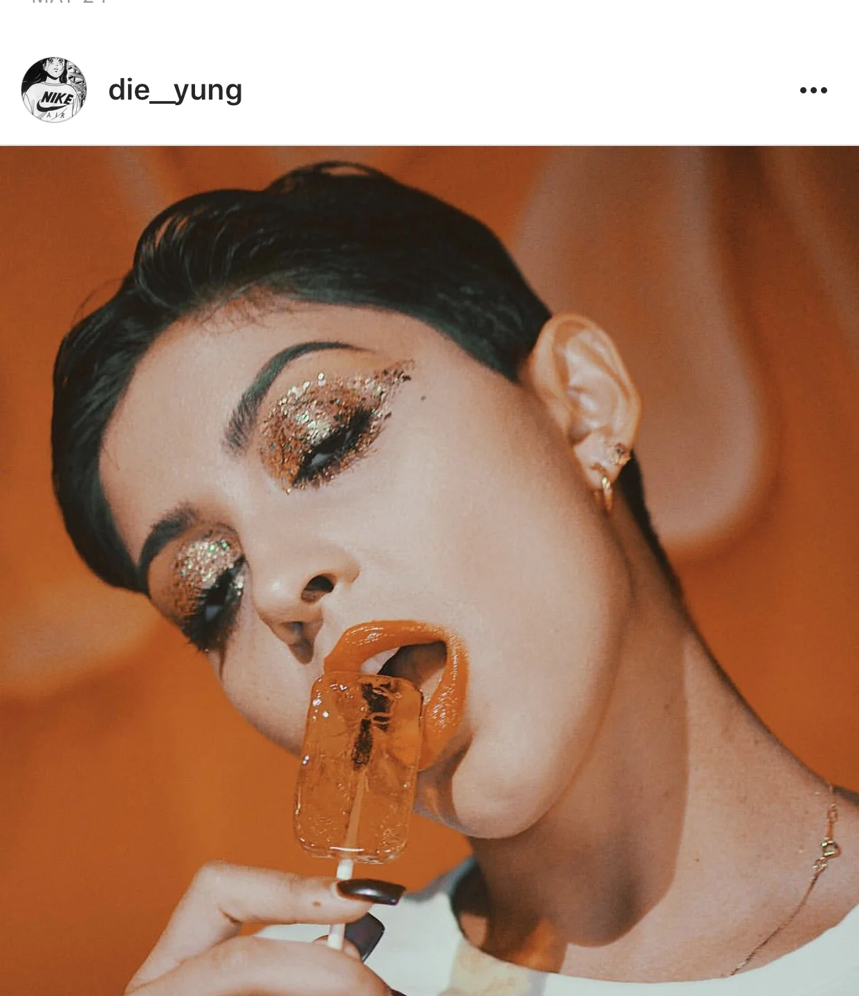 yung glitter