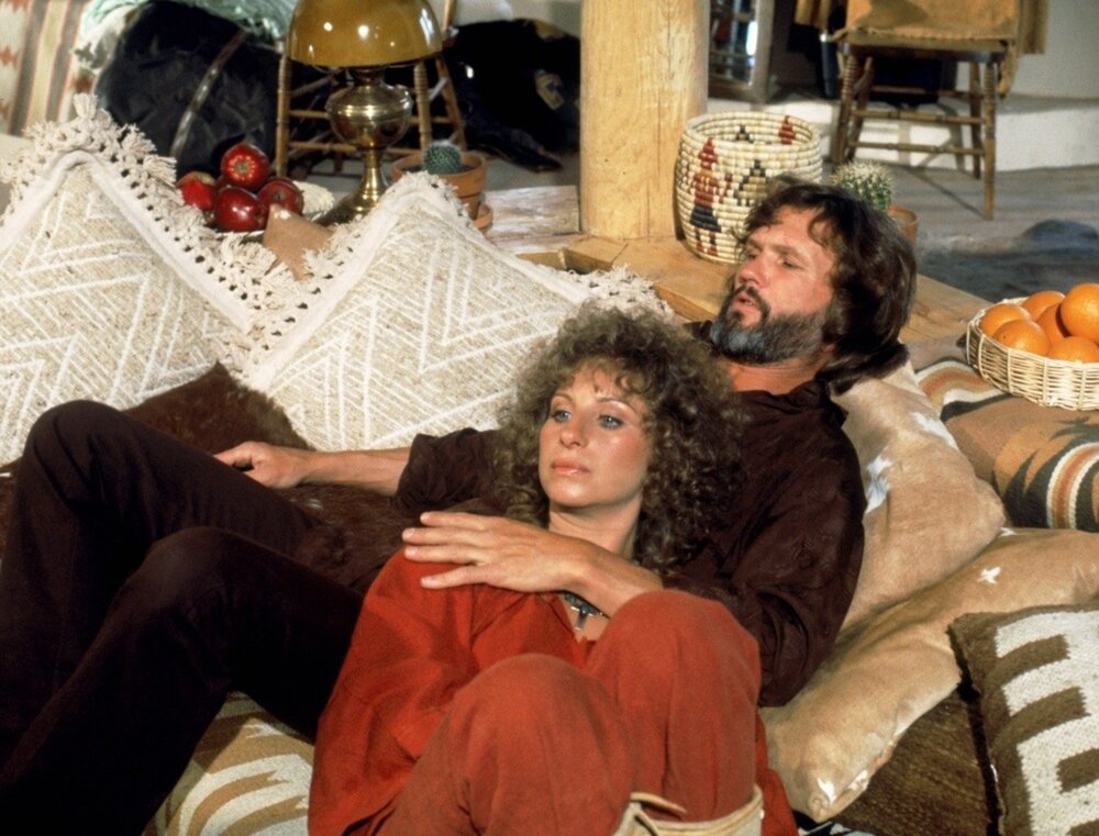 Barbra Streisand, Kris Kristofferson in A Star is Born (1976)